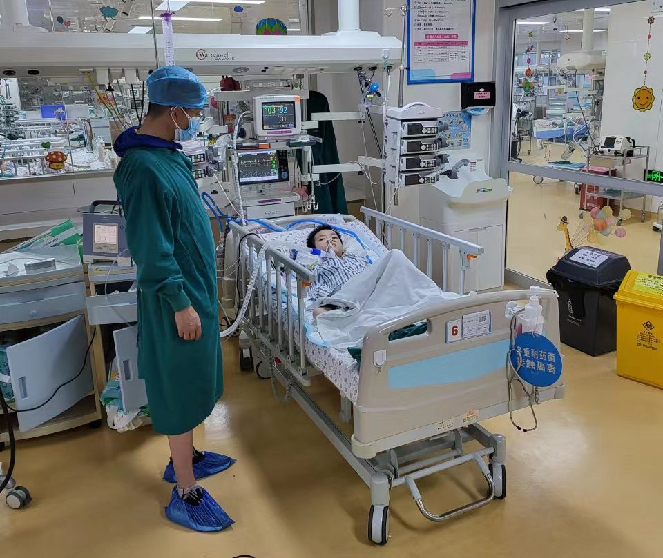 涞水县跨省救护车出租公司